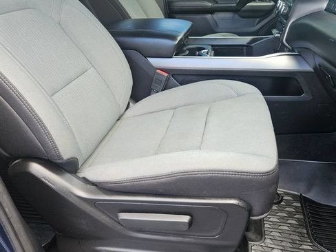 Used 2022 RAM 1500 Big Horn AWD/4WD image 17