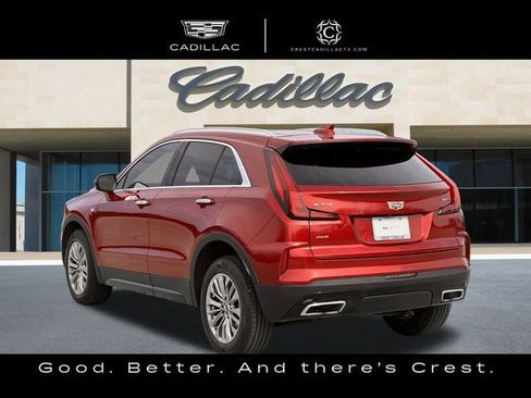Used 2024 Cadillac XT4 Premium Luxury image 10