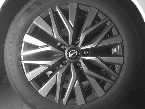 Used 2025 Nissan Altima 2.5 SV image 15