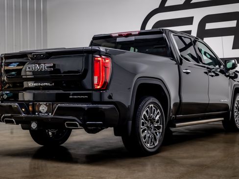 Used 2025 GMC Sierra 1500 Denali Ultimate AWD/4WD image 37
