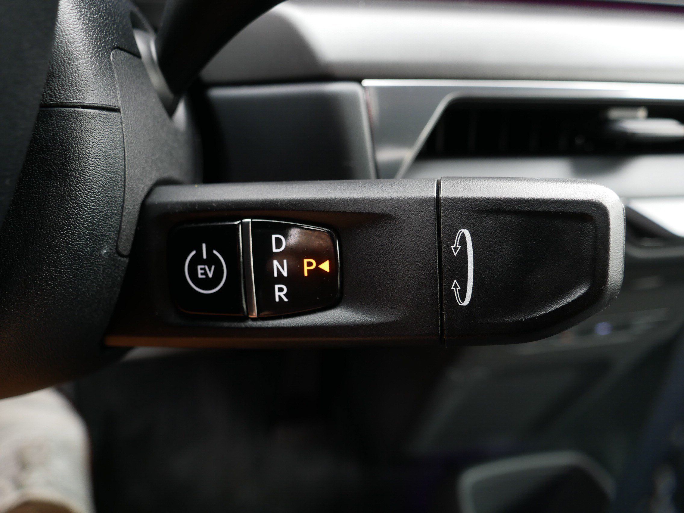 Certified 2024 Kia EV9 Land AWD/4WD image 24