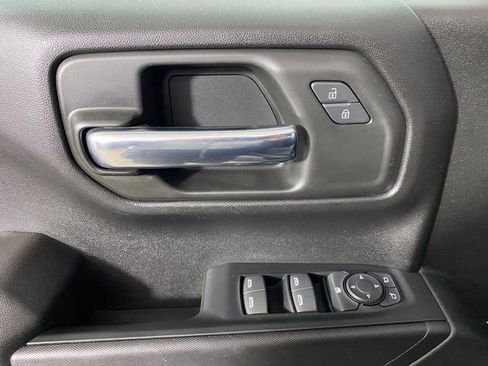 Certified 2023 Chevrolet Silverado 1500 Custom image 13