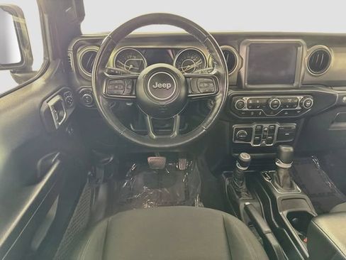 Used 2021 Jeep Gladiator Sport AWD/4WD image 21