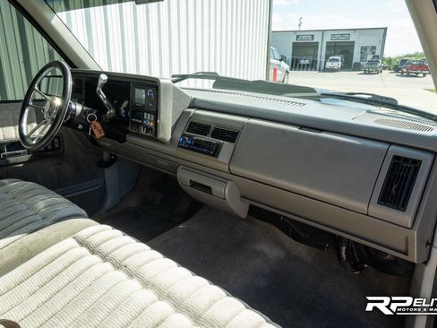 Used 1994 Chevrolet Silverado 1500 2WD Regular Cab image 78