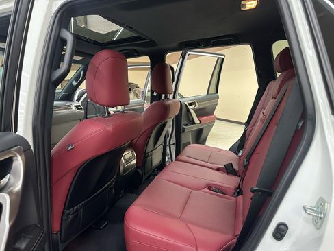 Used 2022 Lexus GX 460 Premium image 34