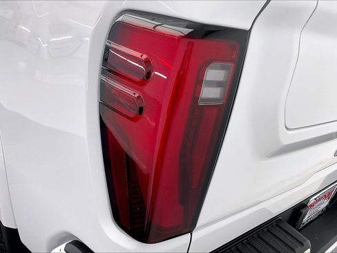 New 2026 GMC Sierra 3500 Denali w/ Denali Reserve Package image 16