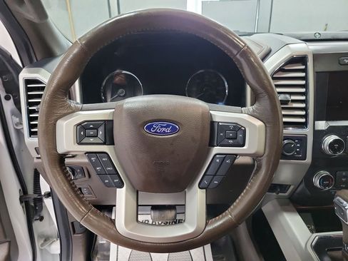 Used 2019 Ford F150 King Ranch w/ Equipment Group 601A Luxury AWD/4WD image 5