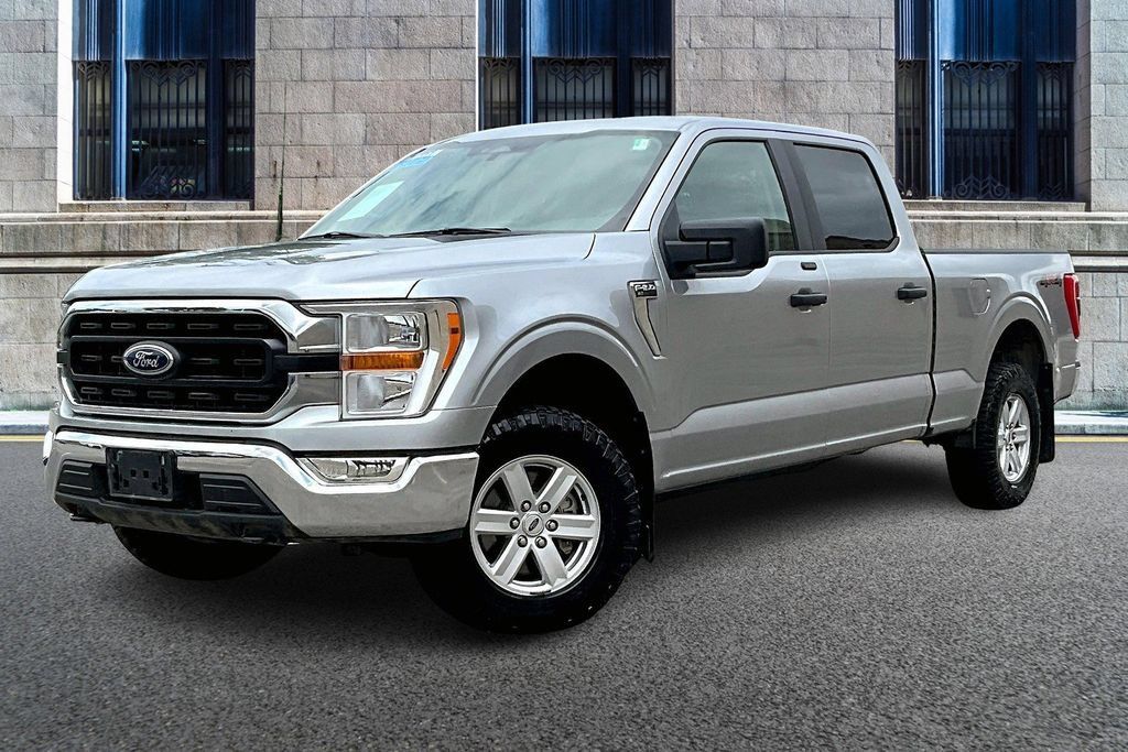Used 2022 Ford F150 XLT AWD/4WD image 2