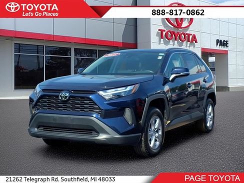 Certified 2025 Toyota RAV4 XLE AWD/4WD image 1