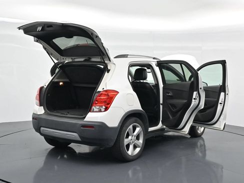Used 2015 Chevrolet Trax LTZ FWD image 37