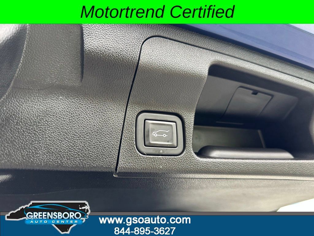 Used 2023 GMC Acadia SLE w/ Driver Convenience Package AWD/4WD image 46