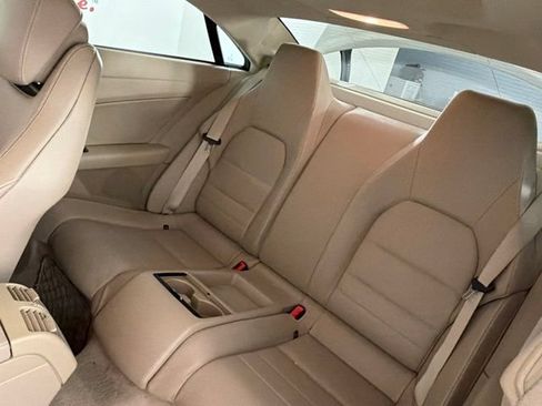Used 2011 Mercedes-Benz E 550 Coupe image 14