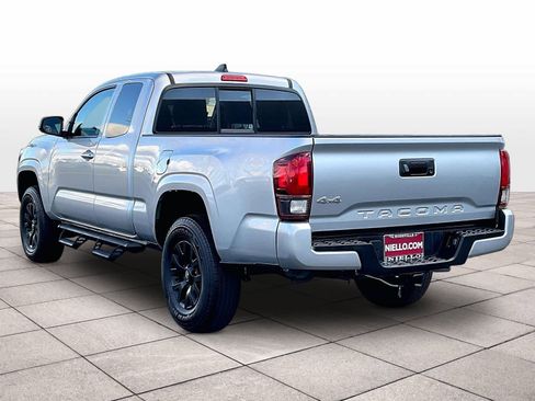 Used 2023 Toyota Tacoma SR image 14