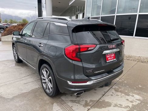 Used 2019 GMC Terrain Denali w/ Advanced Safety Package AWD/4WD image 5