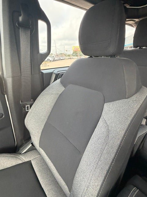 Used 2025 Ford Bronco 4-Door AWD/4WD image 16