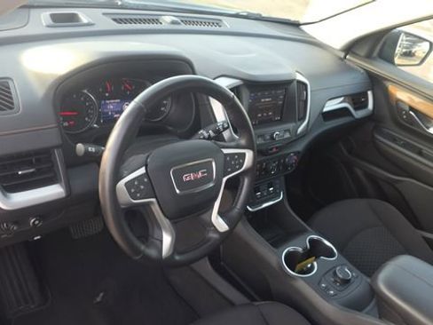 Used 2020 GMC Terrain SLE w/ Driver Convenience Package FWD image 12