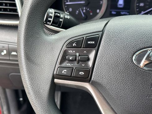 Used 2019 Hyundai Tucson Sport FWD image 32
