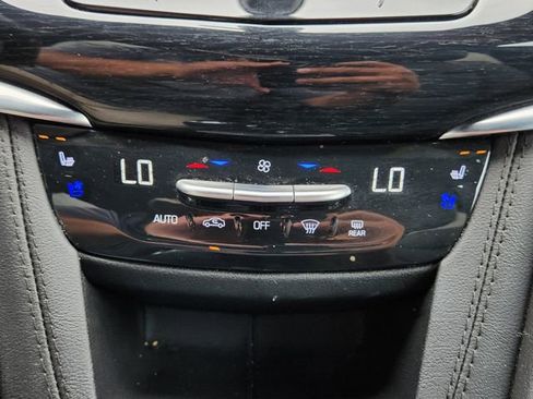 Used 2024 Cadillac XT6 Premium Luxury image 21