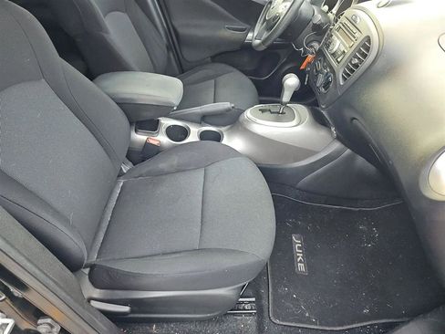 Used 2014 Nissan Juke S FWD image 8