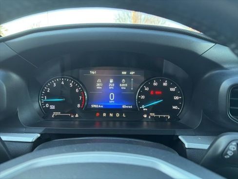 Certified 2022 Ford Explorer XLT image 46
