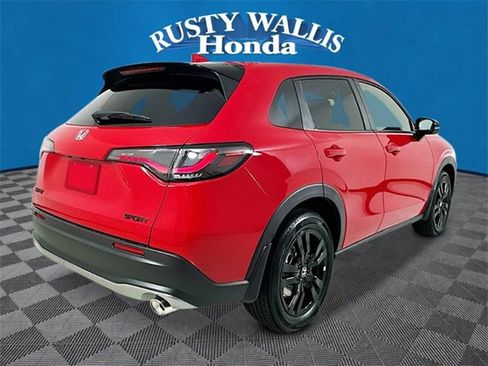 New 2026 Honda HR-V Sport image 3