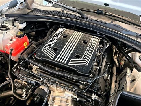 Used 2018 Chevrolet Camaro ZL1 RWD image 28