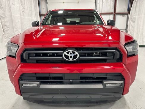 Used 2025 Toyota 4Runner SR5 image 2
