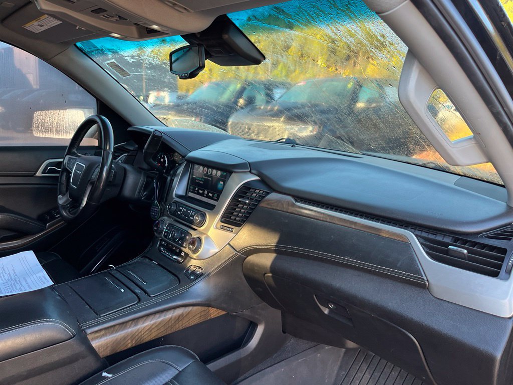 Used 2020 GMC Yukon Denali w/ Denali Ultimate Package AWD/4WD image 12
