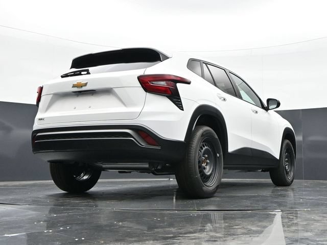 New 2026 Chevrolet Trax LS FWD image 39