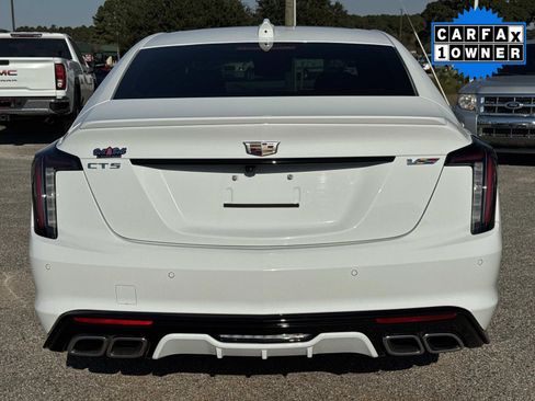 Used 2025 Cadillac CT5 V image 5