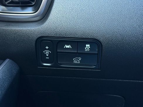 Certified 2023 Kia Sorento EX w/ Panoramic Sunroof Package image 32