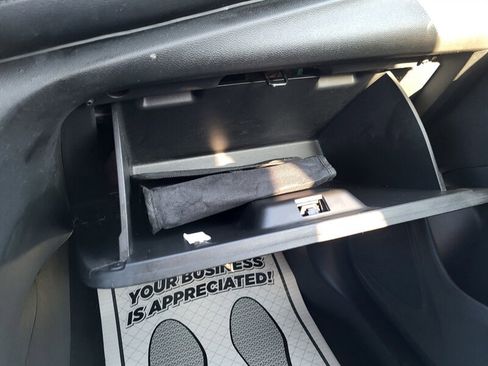 Used 2020 Buick Encore GX Select w/ Experience Buick Package image 22