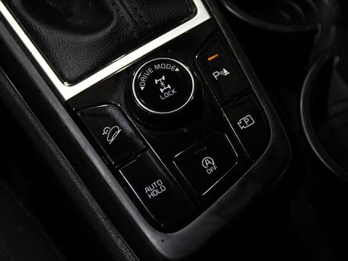 Used 2023 Kia Sportage LX image 25