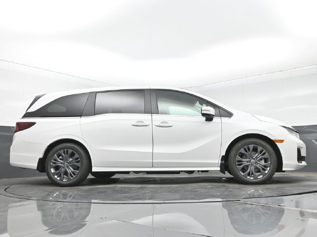 New 2027 Honda Odyssey Touring image 24