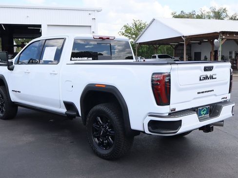 Certified 2026 GMC Sierra 2500 AT4 w/ AT4 Premium Plus Package AWD/4WD image 7