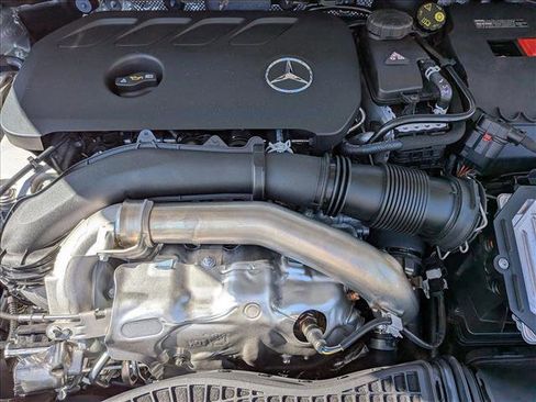 New 2026 Mercedes-Benz GLA 250 image 16