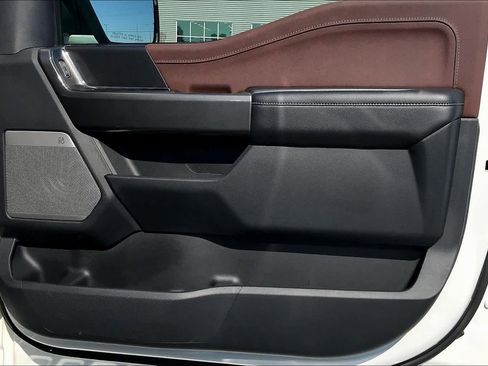 Used 2022 Ford F150 Lariat w/ Equipment Group 502A High image 21