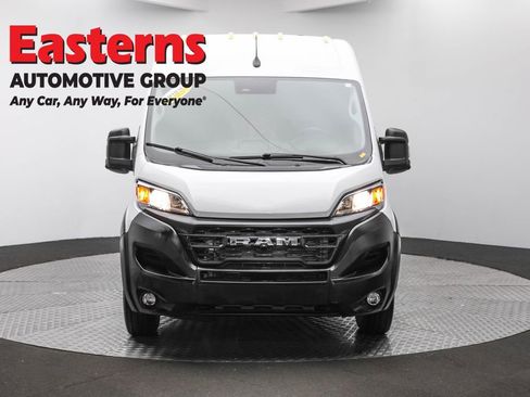Used 2023 RAM ProMaster 3500 w/ Driver Convenience Group image 2