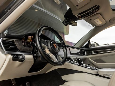 Certified 2017 Porsche Panamera 4S AWD/4WD image 4