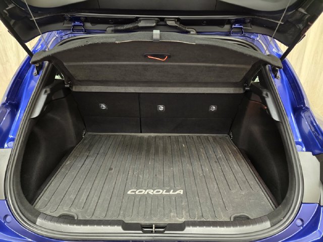 Used 2023 Toyota Corolla SE FWD image 28