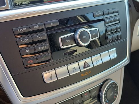 Used 2015 Mercedes-Benz ML 350 4MATIC image 30