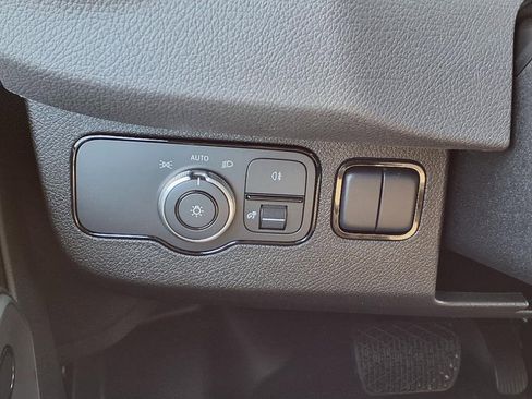 New 2025 Mercedes-Benz Sprinter 2500 image 11