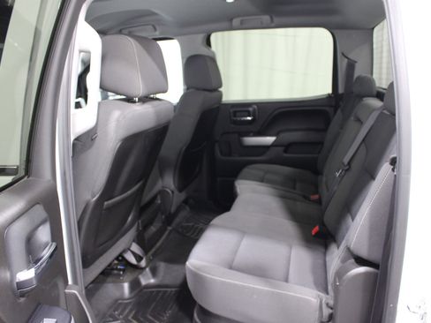 Used 2015 Chevrolet Silverado 1500 LT w/ LT Convenience Package AWD/4WD image 18