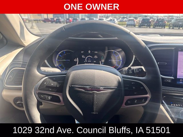 Used 2023 Chrysler Pacifica Limited FWD image 20