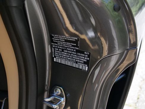 Used 2016 Porsche Boxster image 21