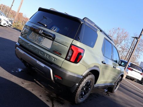 Certified 2026 Honda Passport TrailSport Elite image 7
