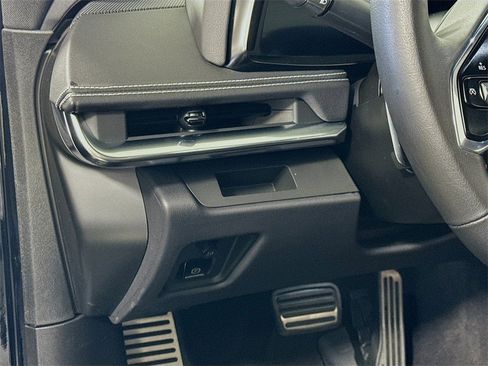 Certified 2024 Chevrolet Corvette Stingray Convertible w/ Battery Protection Package image 7