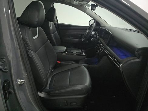 Certified 2025 Hyundai Tucson Limited image 13