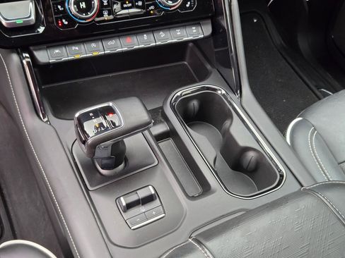 Certified 2023 GMC Sierra 1500 AT4X image 21