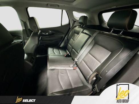 Used 2024 GMC Terrain AT4 w/ Tech Package AWD/4WD image 27